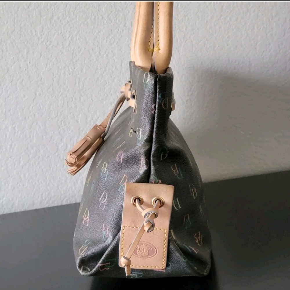 DOONEY & BOURKE 🌟Mini Bag& Made in USA -Excellent Condition *Authentic - Picture 4 of 9